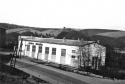 Kino Baník v pozadí vinice Kino Baník v pozadí vinice